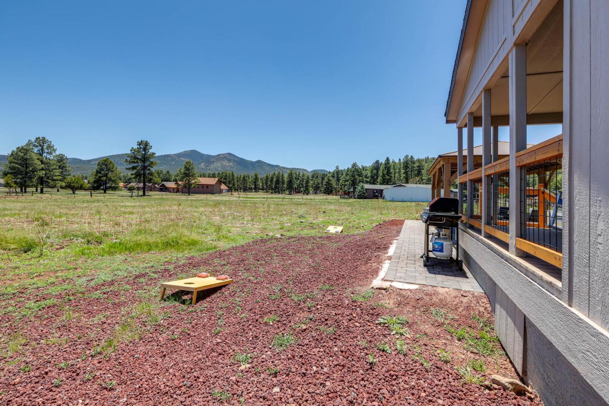 Williams Home With Fire Pit And Mountain Views! Eksteriør billede